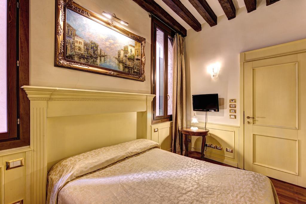 Pensión Palazzo La Scala